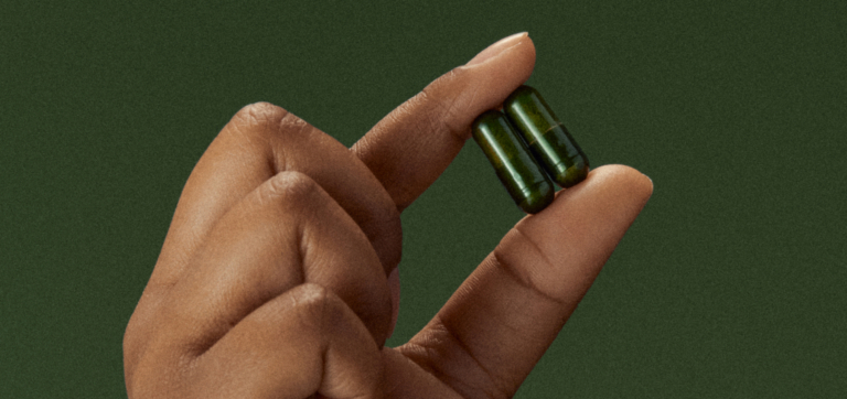 Seed DS-01 vs. Ritual Synbiotic+: A Clear Look at Your Gut Health Options